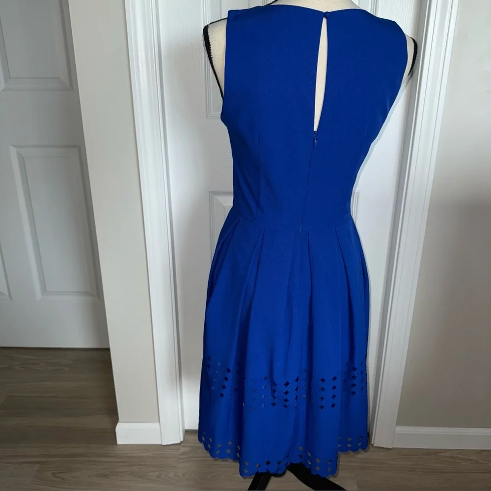 Brixon Ivy Vibrant Blue Sleeveless Dress with Eyelet Detail size small back zip‎